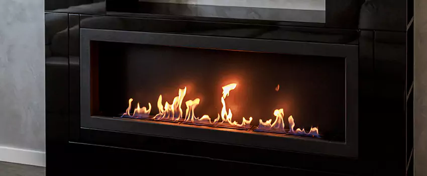 Town & Country Outdoor Fireplace in Saint Georges, QC